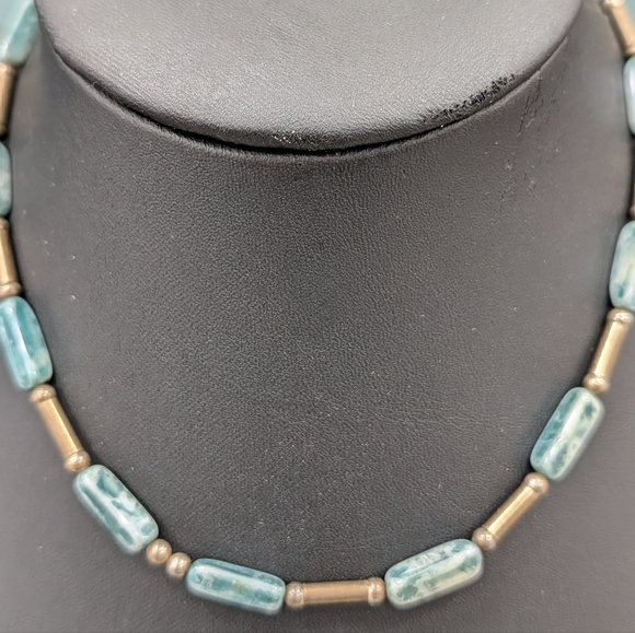 Sterling Silver Australian Beads And Mother Of Pearl Choker Necklace - Picture 2 of 12